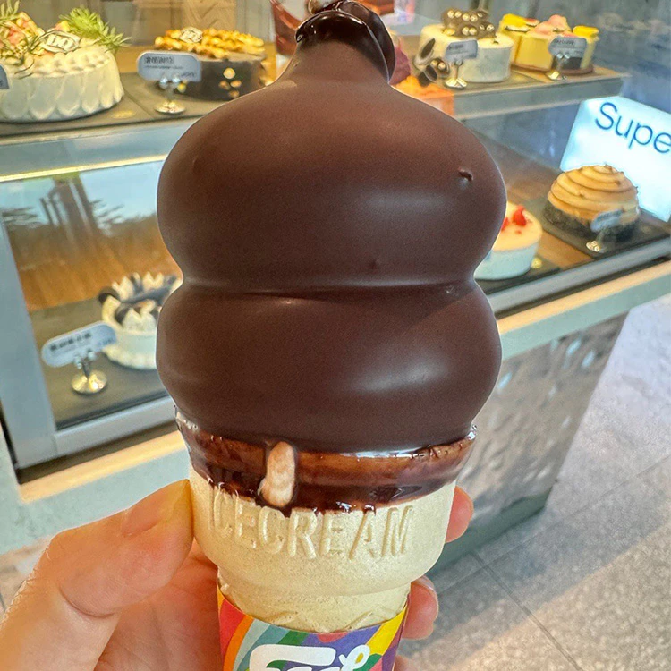 ice cream machine in Monaco